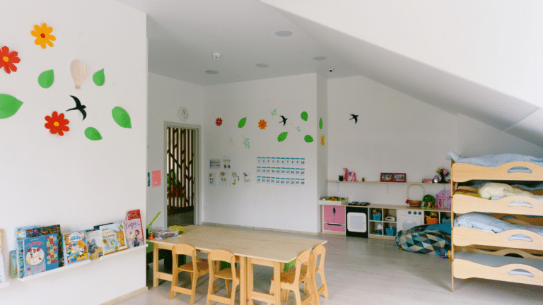 salle de classe ecole maternelle